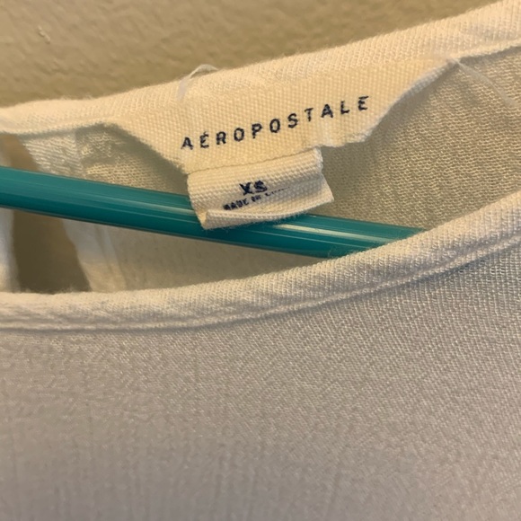 ⭐️✨3 for $15✨⭐️ GUC⭐️Aeropostale Bell sleeve top - Picture 2 of 5